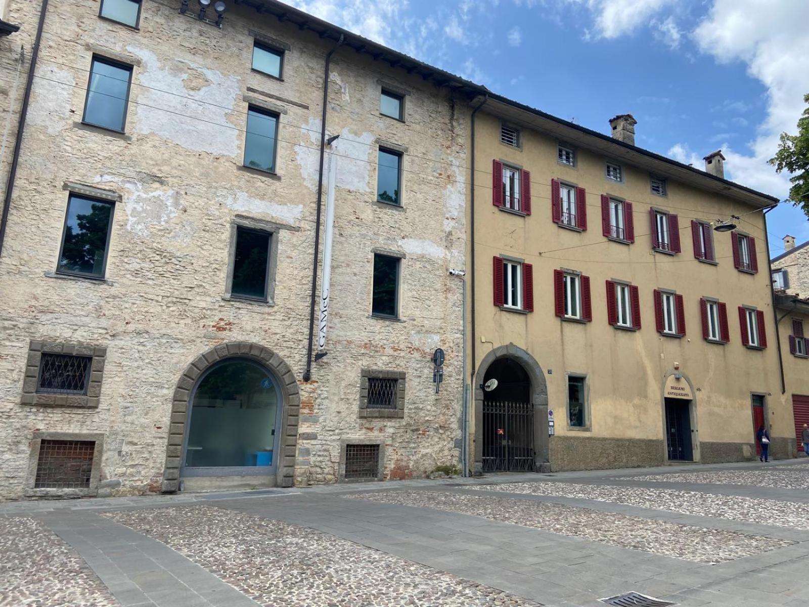 Nido Carrara - Immobili E Soluzioni Rent Apartment Bergamo Luaran gambar
