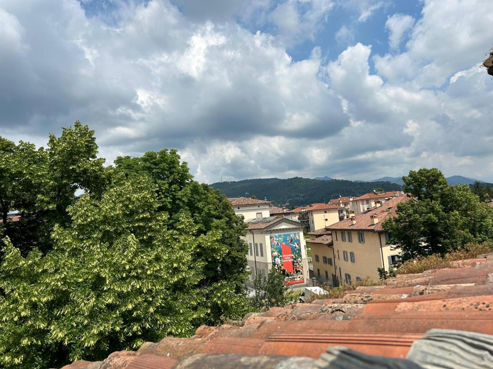 Nido Carrara - Immobili E Soluzioni Rent Apartment Bergamo Luaran gambar